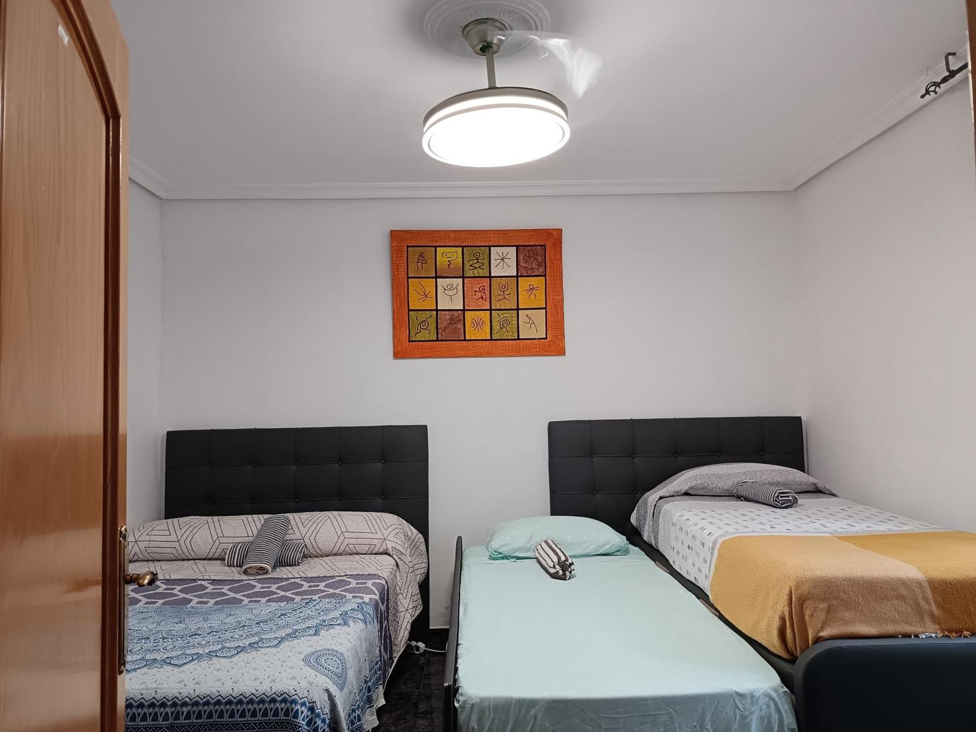 Casa Oasis Puertollano, Una Casa Rural En Puertollano, Agradable, Con Piscina En Zona Tranquila Extérieur photo